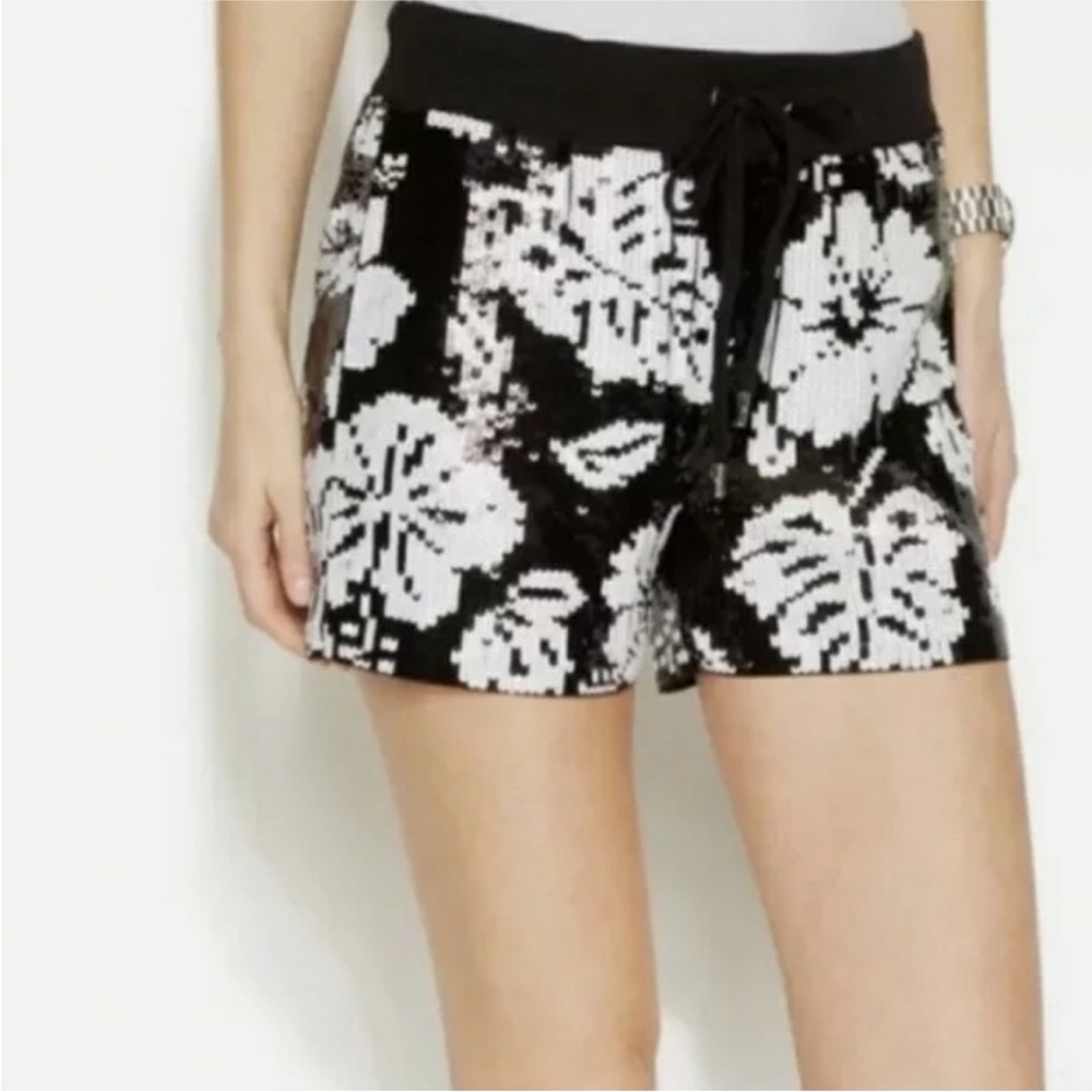 Michael Kors sequin shorts size medium